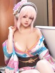 [Cosplay] 小仓千代w – 索尼子浴袍+viper泳装