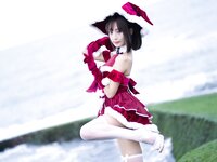 [Cosplay] 职业奶妈三水子 - 圣诞小裙子