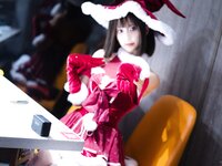 [Cosplay] 职业奶妈三水子 - 圣诞小裙子