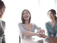 [Photobook] セレブ人妻たちの淫乱不倫ハーレム性交 Vol.1 (kmp写真集)