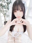 [Cosplay] 霜月shimo - NO.101 White Bear [16P-384MB]