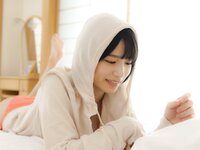 [Photobook] 村上りいな フェティッシュ写真集『ニーハイソックスになりたくて』(エンタメ娯楽ちゃんねる)