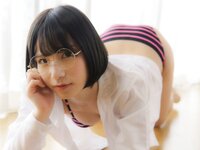 [Photobook] 村上りいな フェティッシュ写真集『ニーハイソックスになりたくて』(エンタメ娯楽ちゃんねる)