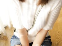 [Photobook] 日向葵衣 フェティッシュ写真集『パイスラ女神』(エンタメ娯楽チャンネル)