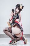 [Cosplay] 半半子 - 玉玲瓏 僵尸娘