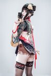 [Cosplay] 半半子 - 玉玲瓏 僵尸娘