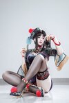 [Cosplay] 半半子 - 玉玲瓏 僵尸娘
