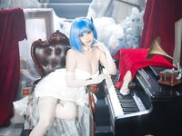 [Cosplay] 蜜汁猫裘 - 碧蓝航线 恰巴耶夫白骑兵