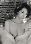 [Photobook] 奈月セナ写真集 SILK of the MOON