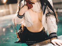 [Cosplay] 落落Raku - 水泳馆