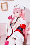 [Cosplay] 九曲Jean - 碧蓝航线英仙座护士