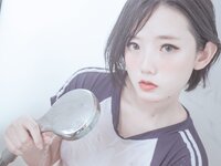 [Cosplay] Messie Huang - Bathing