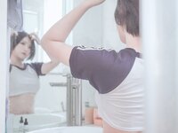 [Cosplay] Messie Huang - Bathing