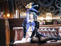 [Cosplay] 三無人型 - 碧蓝航线 柴郡绚烂夜梦
