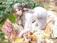 [Cosplay] yuuhui玉汇 2025年5月 – 太太的春游计划 [131P2V-1.25GB]