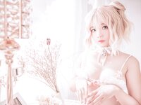 [Cosplay] Messie Huang - Pure Bath