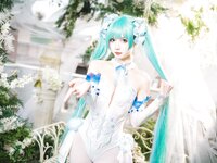 [Cosplay] Wanxi 挽希 - Miku The Butterfly Flower Fairy miku粉蝶花精灵