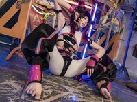 黏黏团子兔 咬人小小兔(咬一口兔娘) NO.159 五月作品『街霸-韩蛛俐』 [81P1V-1.39GB]