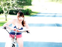 2013.05.15 モーニング娘。 譜久村聖 ファースト写真集 MIZUKI (Photobook+DVD付き)