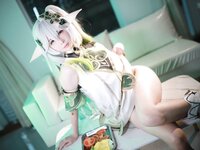 [Cosplay] 上杉绘梨落 - 纳西妲