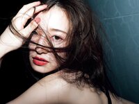 [Photobook] 2025.05.27 中田花奈 ２ｎｄ写真集 掻き立てる