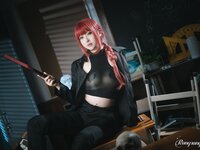 [Cosplay] Rongrongzi 小容仔咕咕咕w - Chainsaw Man Makima 链锯人 玛奇玛