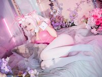 [Cosplay] 是一只熊仔吗 - Nikke爱丽丝兔女郎