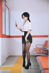 [Cosplay] 日奈娇 地铁OL