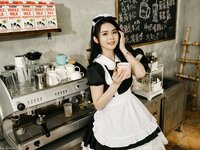[Cosplay] 米浆 - 女仆