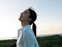 [Photobook] 2025.06.04 新谷姫加ファースト写真集 「ひめかわいい。」