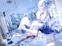 [Cosplay] 走路摇zly - 鸣潮 坎特蕾拉