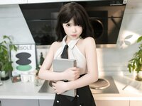 [Cosplay] Bangni邦尼 小职员