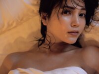 [Photobook] 南里美希 2nd 写真集『jamais vu』