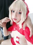 [Messie Huang] 写真 –  Red Hood
