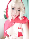 [Messie Huang] 写真 –  Red Hood
