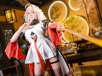 [Cosplay] 咬一口兔娘 - 炽羽策阵星 长离