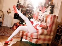 [Cosplay] 封疆疆v - 蔚蓝档案 飞鸟马时 圣诞