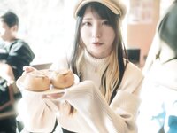 [Photobook] 芽衣 写真集 芽ばえちゃう (Wunder Publishing House)