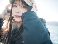 [Photobook] 芽衣 写真集 芽ばえちゃう (Wunder Publishing House)