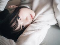 [Photobook] 芽衣 写真集 芽ばえちゃう (Wunder Publishing House)