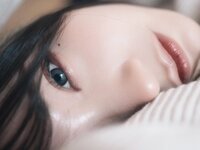[Photobook] 芽衣 写真集 芽ばえちゃう (Wunder Publishing House)