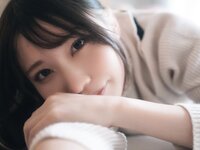 [Photobook] 芽衣 写真集 芽ばえちゃう (Wunder Publishing House)