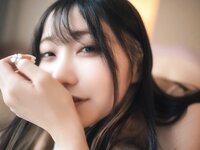 [Photobook] 芽衣 写真集 芽ばえちゃう (Wunder Publishing House)