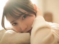 [Photobook] 芽衣 写真集 芽ばえちゃう (Wunder Publishing House)