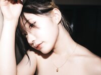 [Photobook] 芽衣 写真集 芽ばえちゃう (Wunder Publishing House)