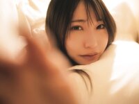 [Photobook] 芽衣 写真集 芽ばえちゃう (Wunder Publishing House)