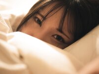 [Photobook] 芽衣 写真集 芽ばえちゃう (Wunder Publishing House)
