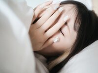 [Photobook] 芽衣 写真集 芽ばえちゃう (Wunder Publishing House)
