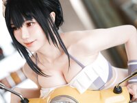 [Cosplay] Sally Dorasnow - Tifa bikini