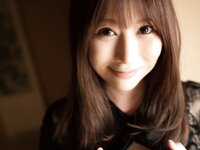 [Photobook] 桃瀬くるみ 写真集 魅惑の果実 [PRE]